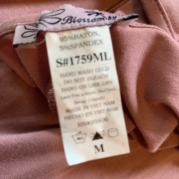 Sundress - Picture 3 of 3